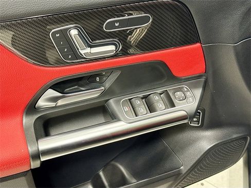 Used 2023 Mercedes-Benz GLA 250 4MATIC image 17