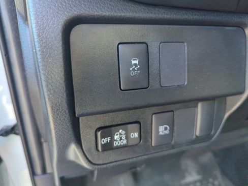 Used 2023 Toyota Tacoma SR AWD/4WD image 13