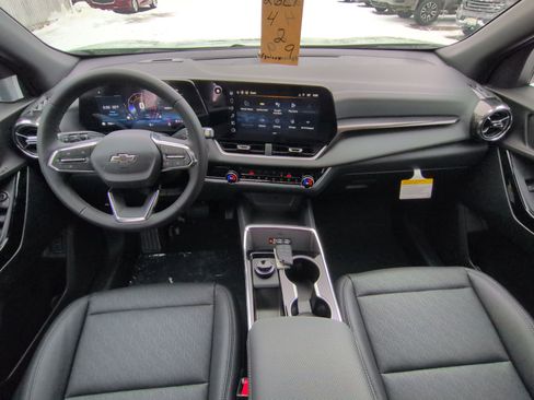 New 2026 Chevrolet Equinox LT w/ Convenience Package II image 80