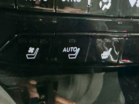 Used 2022 Acura MDX A-Spec image 23