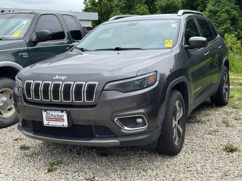 Used 2019 Jeep Cherokee Limited AWD/4WD image 2