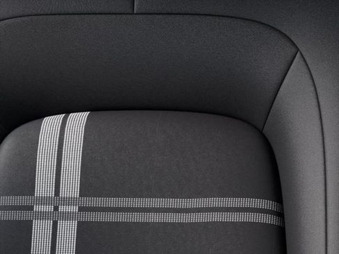 New 2025 Hyundai Venue SEL FWD image 17