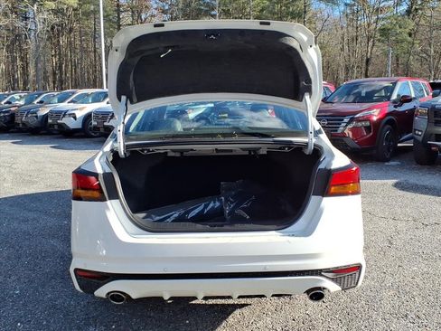 New 2025 Nissan Altima 2.5 SL image 5