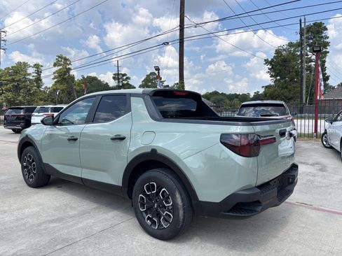 Used 2023 Hyundai Santa Cruz SE image 5