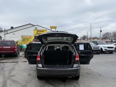 Used 2017 Dodge Journey SE w/ Flexible Seating Group image 22