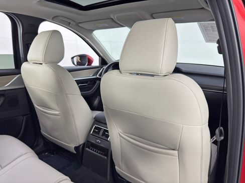 Used 2024 MAZDA CX-90 Plug-In Hybrid w/ Preferred image 34