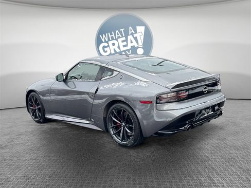 Used 2024 Nissan Z Performance w/ Floor Mat Package image 7