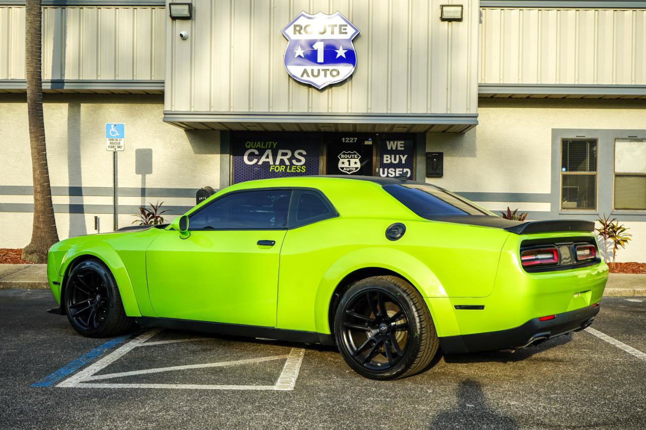 Used 2022 Dodge Challenger R/T Scat Pack RWD image 6