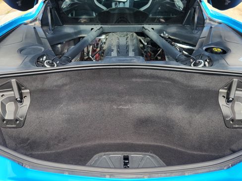 Used 2023 Chevrolet Corvette Stingray Preferred Cpe w/ Z51 Performance Package RWD image 21