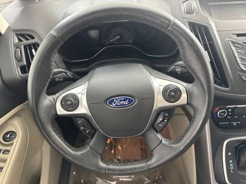 Used 2015 Ford C-MAX SE w/ Winter Package FWD image 25