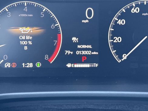 Used 2025 Honda CR-V EX-L image 32