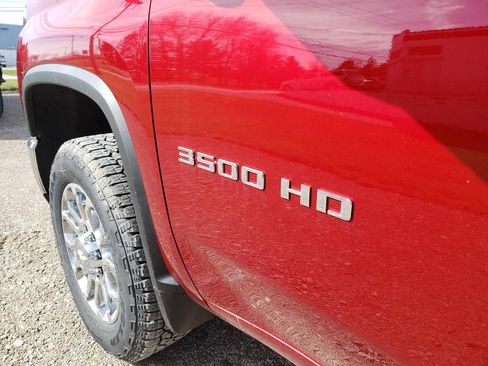 New 2026 Chevrolet Silverado 3500 LTZ w/ LTZ Premium Package image 12