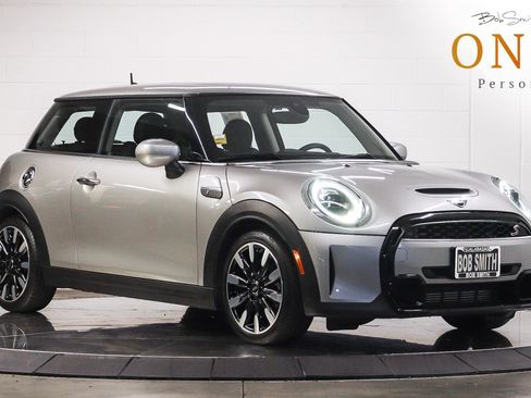 Certified 2024 MINI Cooper S FWD image 1