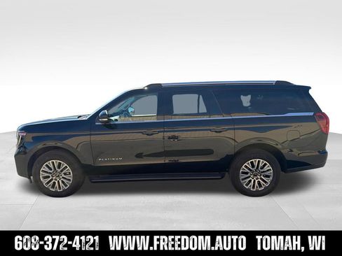 Used 2026 Ford Expedition Max Platinum AWD/4WD image 2