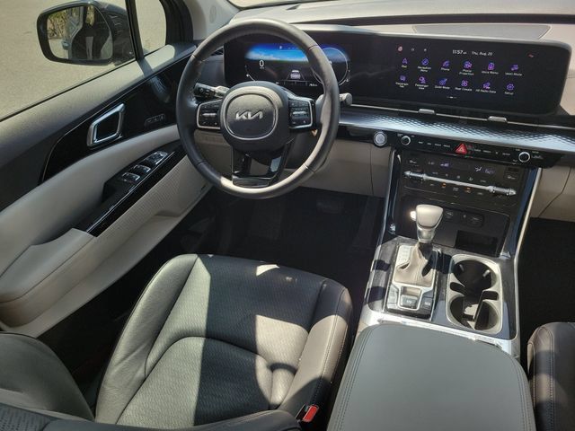 Certified 2024 Kia Carnival SX Prestige FWD image 16