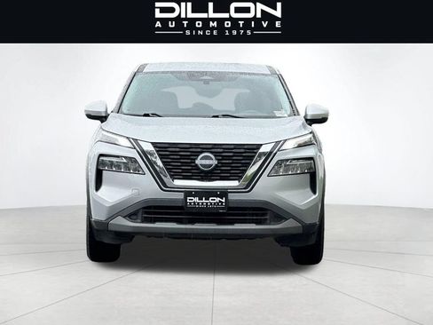 Used 2022 Nissan Rogue SV AWD/4WD image 9