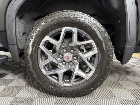 New 2026 GMC Sierra 1500 SLT w/ SLT Premium Plus Package image 17