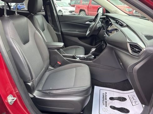 Used 2021 Buick Encore GX Select image 18