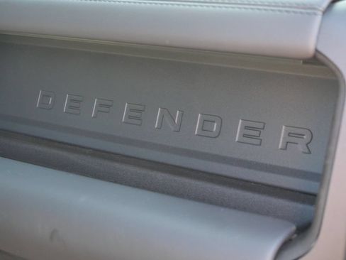 Used 2024 Land Rover Defender 110 Carpathian Edition AWD/4WD image 22