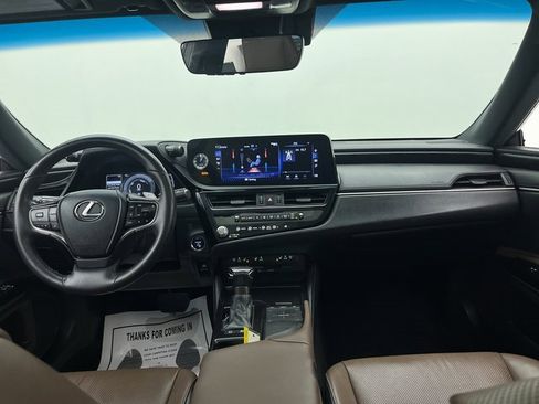 Used 2022 Lexus ES 300h w/ Premium Package image 26