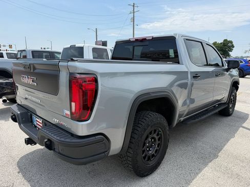 Used 2024 GMC Sierra 1500 AT4X w/ AT4X AEV Edition AWD/4WD image 8