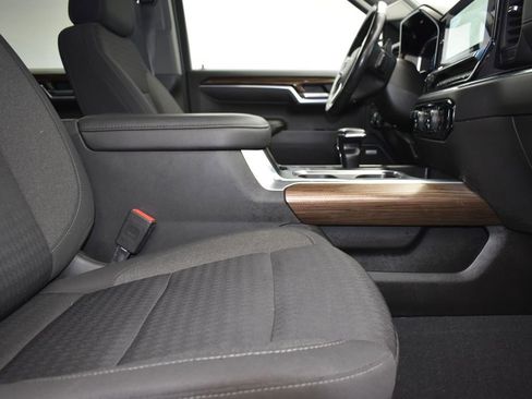 Used 2022 Chevrolet Silverado 1500 RST w/ Convenience Package II image 25