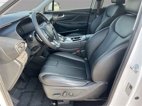 Used 2023 Hyundai Santa Fe SEL w/ Premium Package image 12