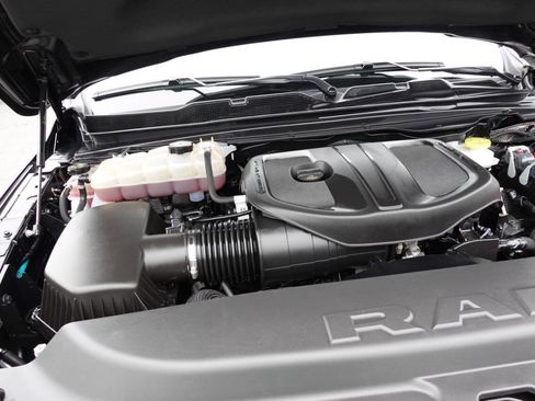 Used 2025 RAM 1500 Laramie w/ Sport Appearance Package AWD/4WD image 67