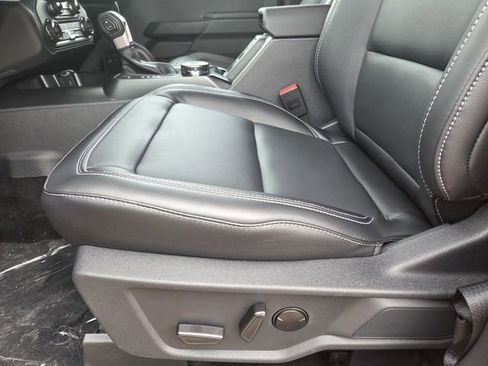 New 2026 Ford Bronco Outer Banks AWD/4WD image 11