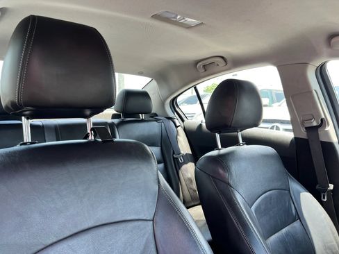 Used 2013 Chevrolet Cruze LTZ w/ Enhanced Safety Package FWD image 13