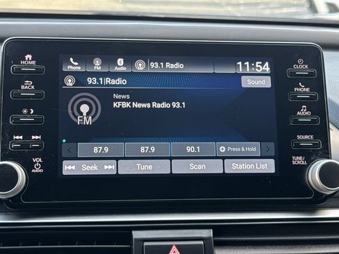 Used 2022 Honda Accord Sport image 24