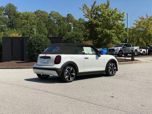 New 2026 MINI Cooper S image 38