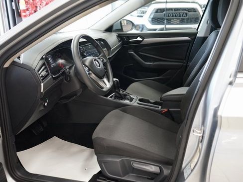 Used 2021 Volkswagen Jetta S w/ Driver Assistance Package image 24