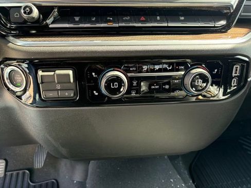 New 2026 Chevrolet Silverado 3500 LT w/ All Star Edition image 19