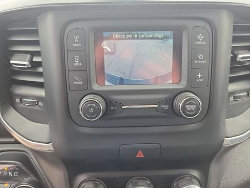 Used 2019 RAM 2500 Big Horn AWD/4WD image 24