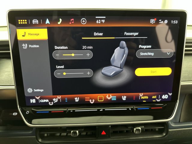 Certified 2025 Volkswagen ID. Buzz Pro S Plus AWD/4WD image 20