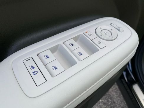 New 2025 Hyundai Santa Fe Calligraphy image 12