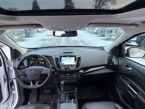 Used 2018 Ford Escape Titanium image 7
