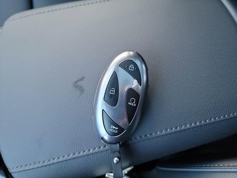 New 2026 Hyundai Tucson Limited image 25