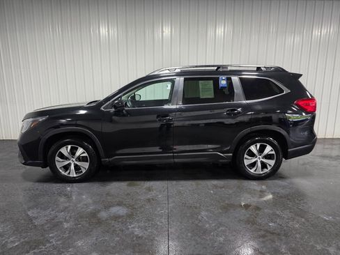 Used 2024 Subaru Ascent Premium w/ Convenience Package AWD/4WD image 4