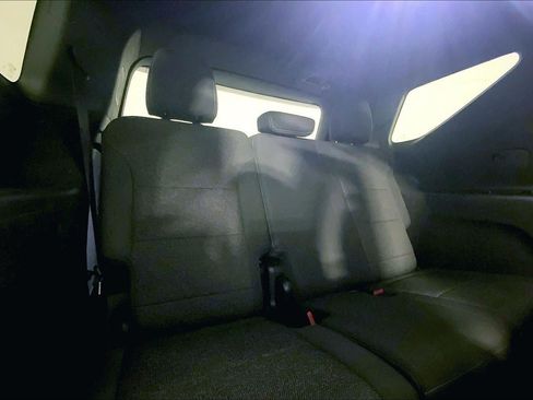 Used 2024 Chevrolet Traverse LT image 24