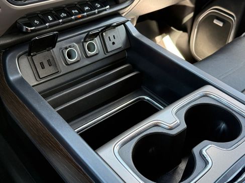 Used 2018 GMC Sierra 1500 Denali image 31