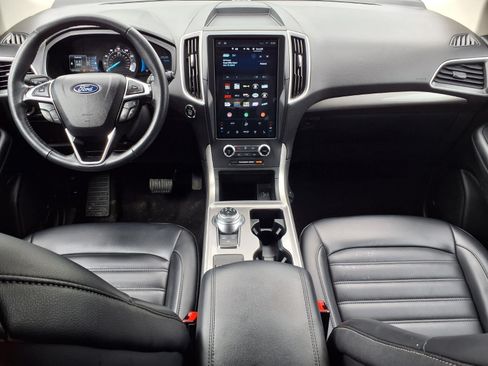 Used 2024 Ford Edge SEL AWD/4WD image 9