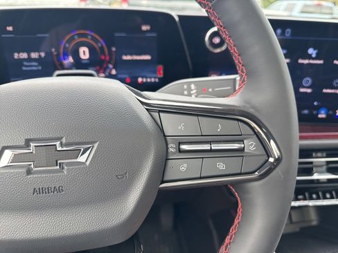 New 2026 Chevrolet Traverse RS w/ LPO, Floor Liner Package image 16