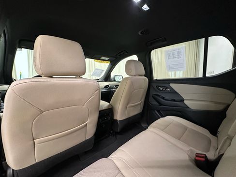 Certified 2023 Chevrolet Traverse LS w/ Midnight/Sport Edition FWD image 21