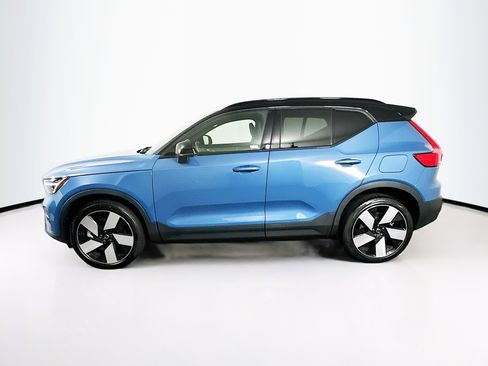 Used 2023 Volvo XC40 Recharge Ultimate image 4