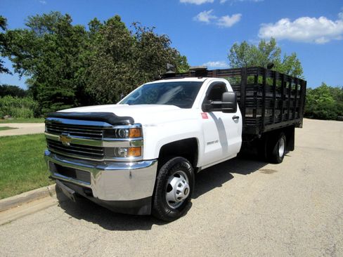 Used 2016 Chevrolet Silverado 3500 W/T image 4