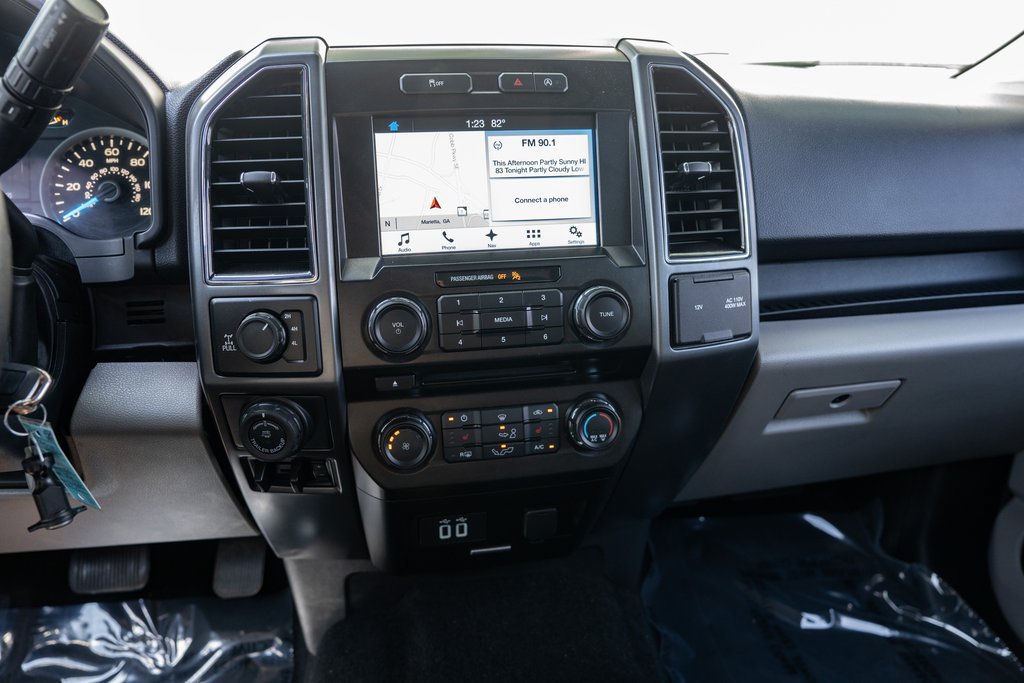 Used 2017 Ford F150 XLT w/ Equipment Group 302A Luxury AWD/4WD image 21