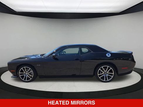 Used 2023 Dodge Challenger R/T RWD image 3