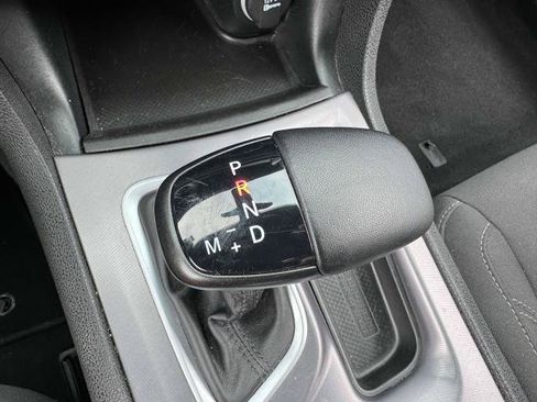 Used 2023 Dodge Charger SXT RWD image 22